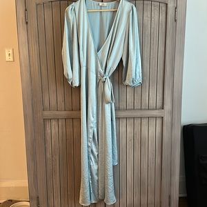 ARITZIA Little Moon size M wrapDRESS in baby blue